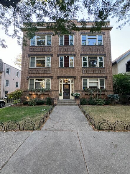 Building Photo - 2536 DuPont Ave S