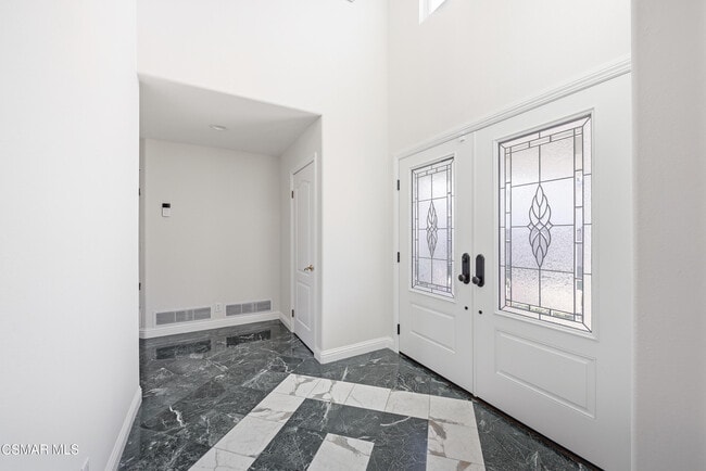 Building Photo - 5718 Ostin Ave