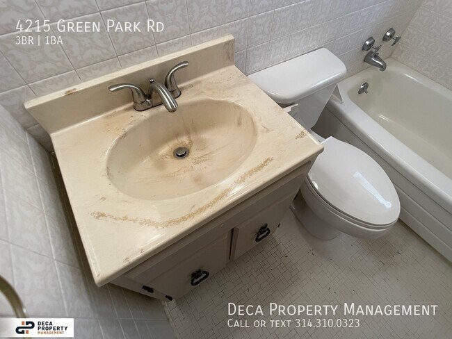 Building Photo - 3 Bedroom House