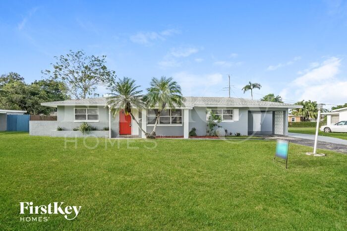Primary Photo - 202 E Jasmine Rd