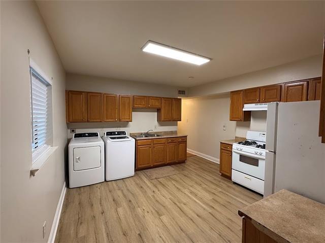 Building Photo - 208 S Cortez St