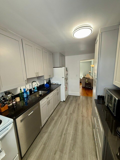 Building Photo - 55 Colborne Rd