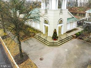 Building Photo - 1700 Peach Blossom Ct