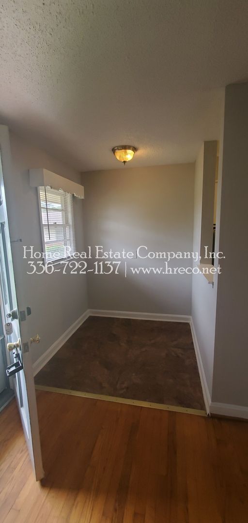 Building Photo - 4170 James St