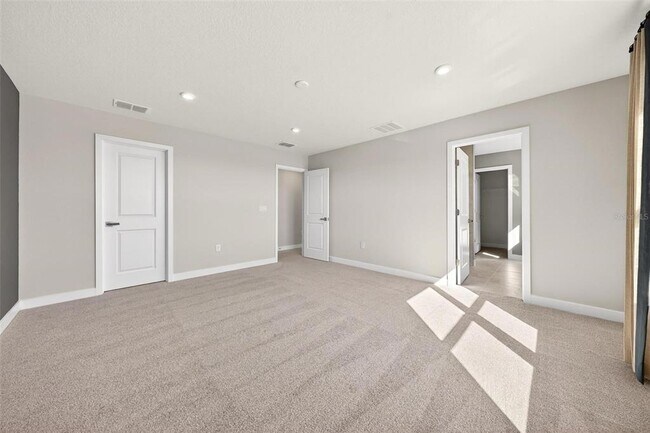 Building Photo - 6408 Domizio Dr