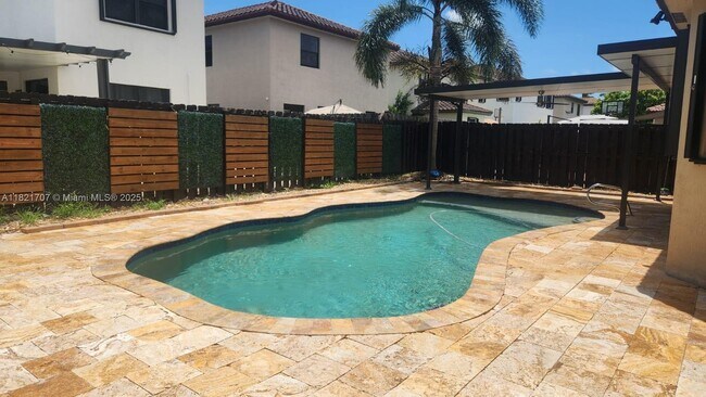 Building Photo - 25309 SW 118 Ct