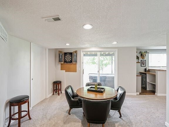 Building Photo - 5031 Cherrywood Dr