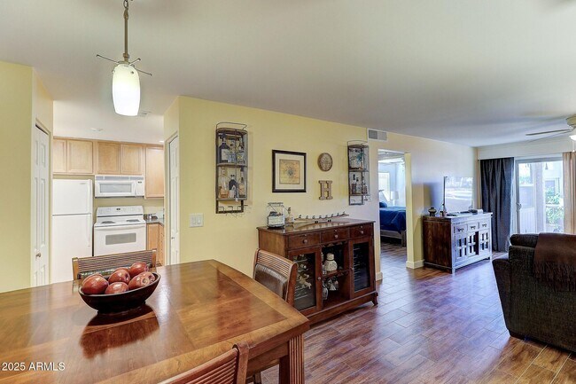Building Photo - 4354 N 82nd St
