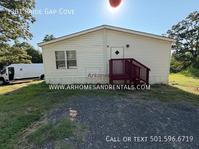 Building Photo - 1301 Pride Gap Cove