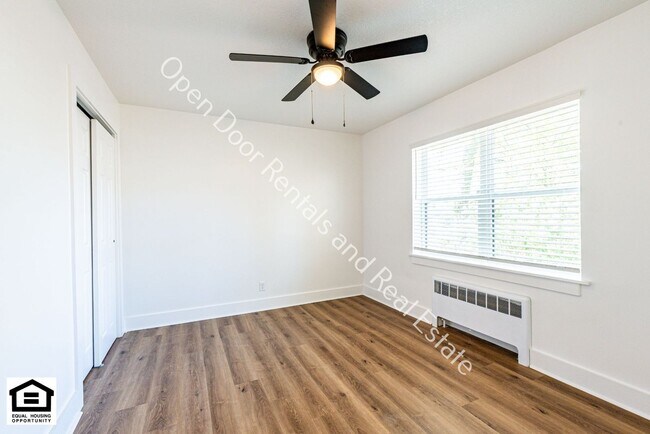 Building Photo - 1823 Griswold Dr