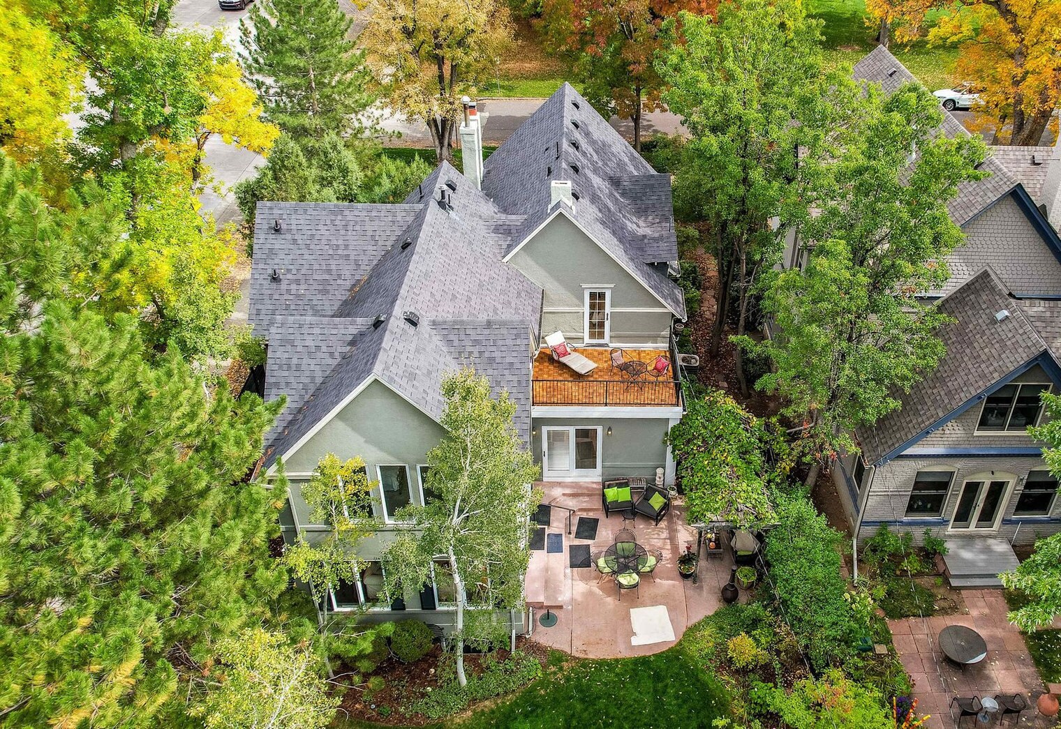 Building Photo - 2105 S Fillmore St