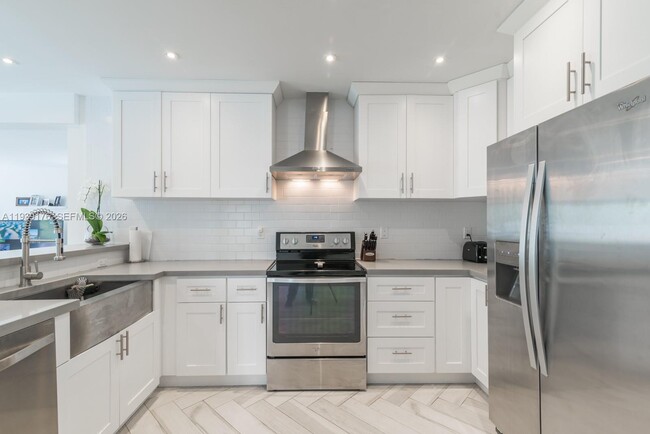 Building Photo - 44 NW 40th St