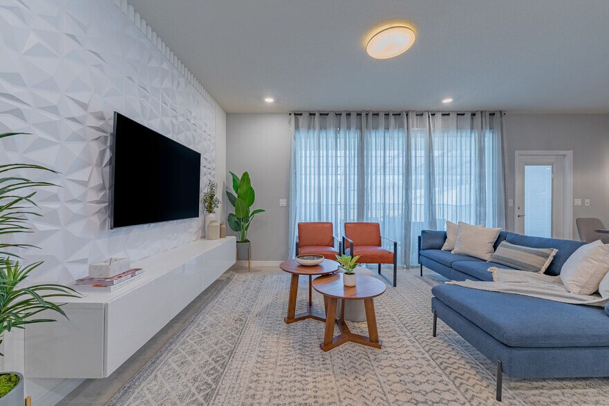 Building Photo - 886 Paradise Dr