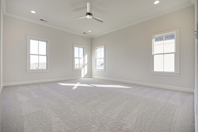 Building Photo - 3013 Long Br Cir
