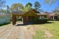 Building Photo - 3 bed, 1 bath near UOM