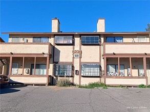 Building Photo - 6228 Ilanos Ln