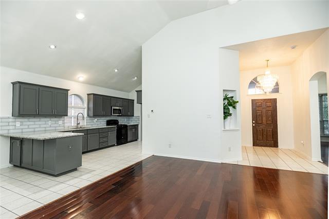 Building Photo - 9901 Bend Ct