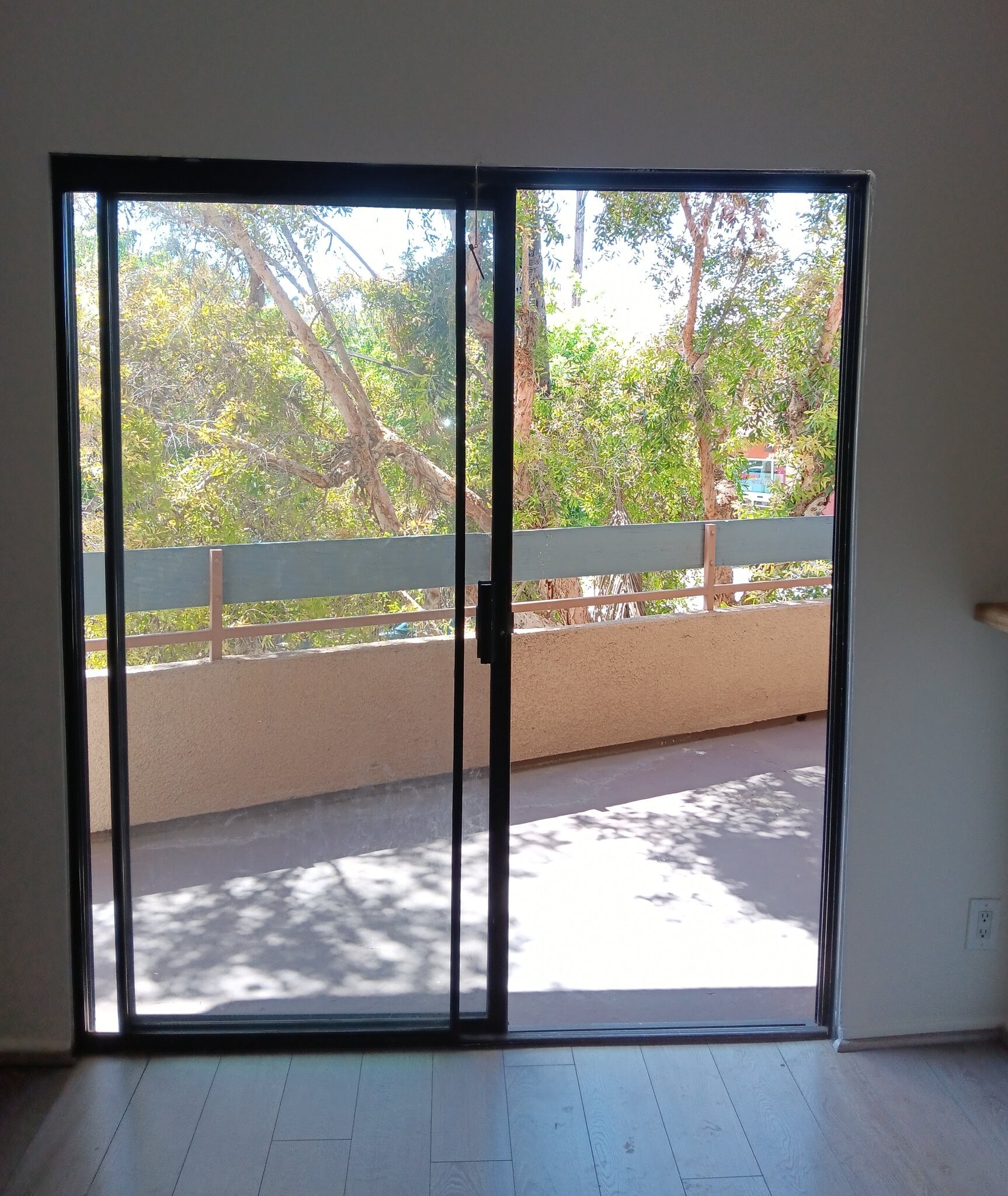 Building Photo - 10965 Fruitland Dr