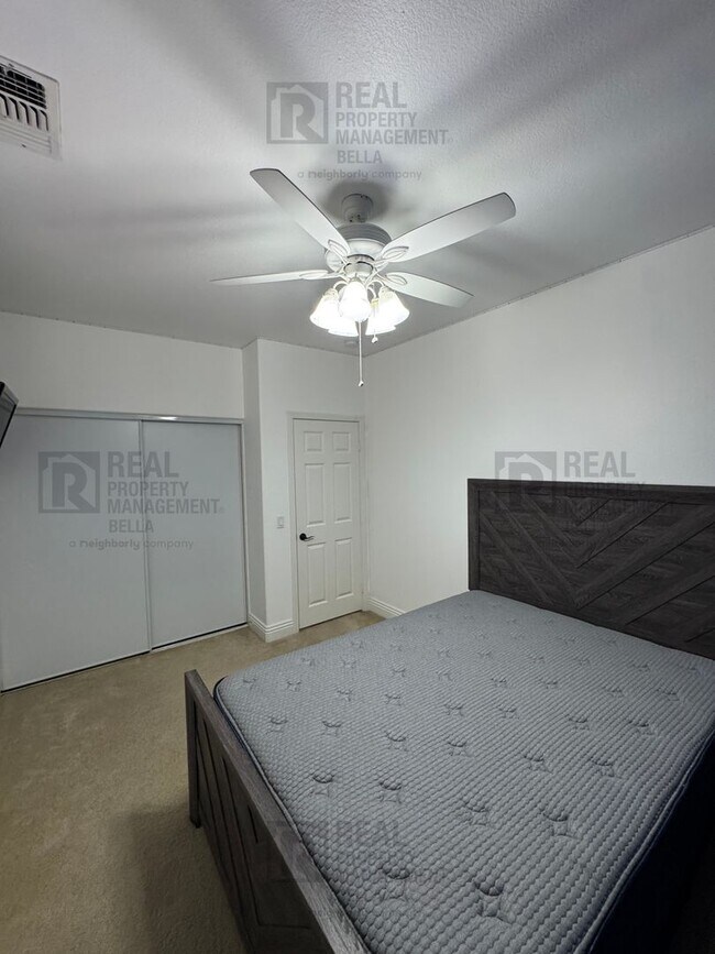 Building Photo - Spacious Murrieta Home with Pool, Spa, Firepit & Backyard Entertaining