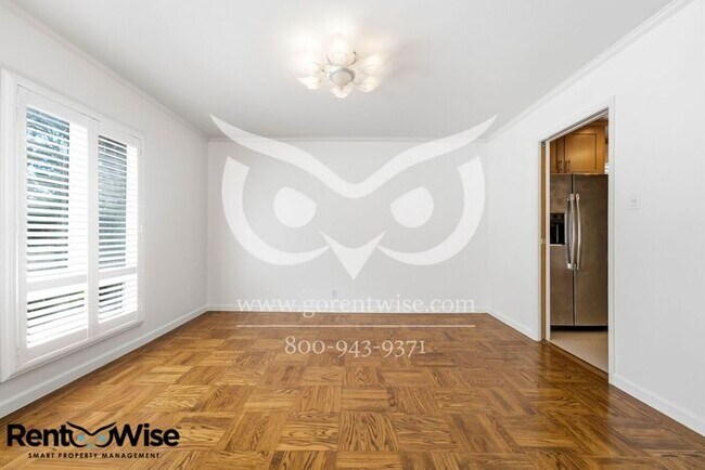 Building Photo - 190 Forest Knolls Dr