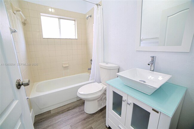 Building Photo - 10270 SW 225th Ln