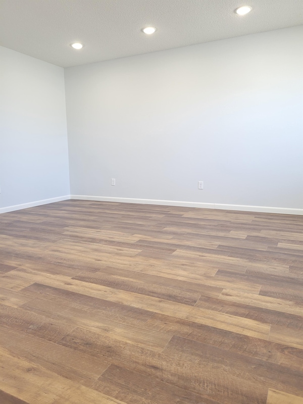 Building Photo - 2255 Fairfax Dr