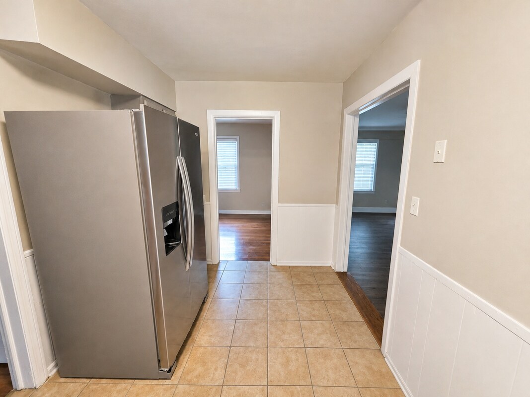 Building Photo - 2928 Belleau Ln SE