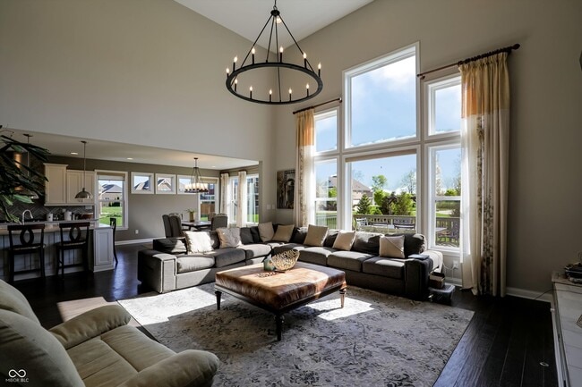 Building Photo - 14375 Trahan Dr