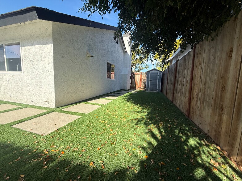 Building Photo - 1218 Gatling Ct