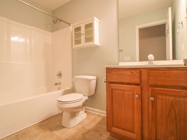 Building Photo - Nice Rental in Athens City!