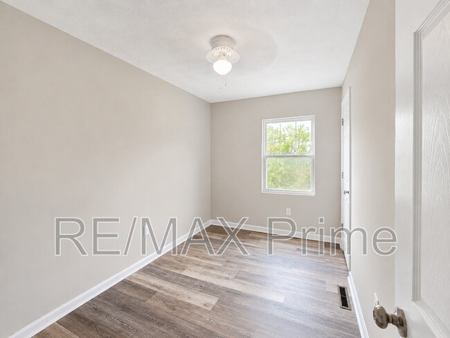 Building Photo - 4021 Sloop Trail
