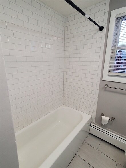 Building Photo - 433 B Sea St