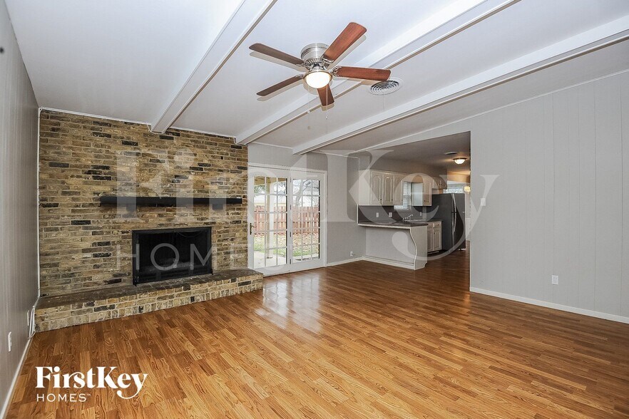 Building Photo - 3817 Wren Ave