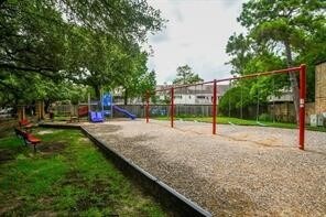 Building Photo - 13282 Trail Hollow Dr