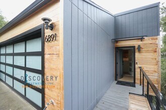 Building Photo - Chic Piedmont Pines Three Bedroom Home Coming Soon!