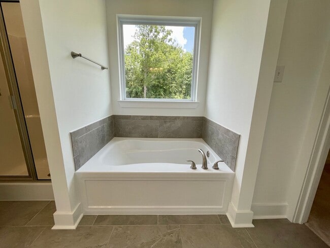 Building Photo - Beautiful home In Ascension!