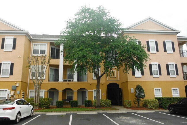 Building Photo - Gorgeous - Completely updated 2 bed 2 bath condo in gated community of Mosaic at Millenia!