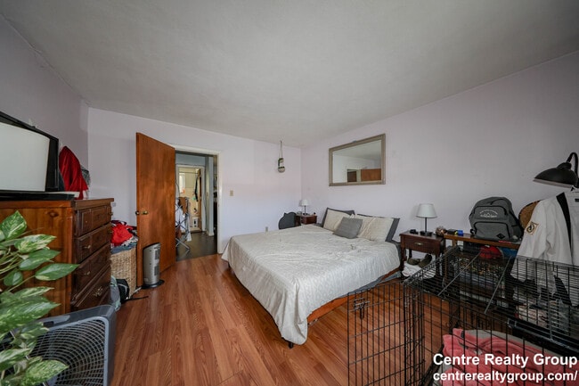 Building Photo - 33 Westgate Rd