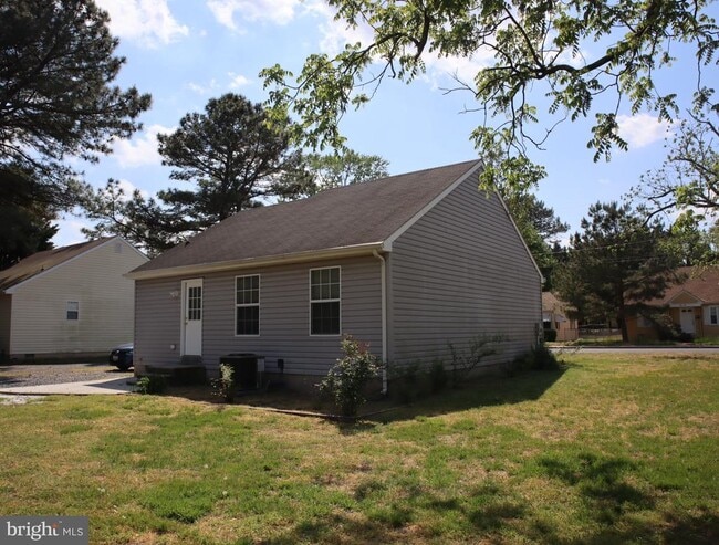 Building Photo - 311 Decatur Ave