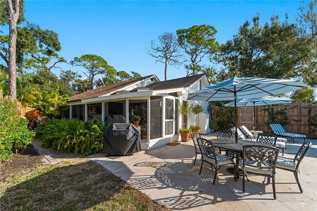 Building Photo - 731 Texas St