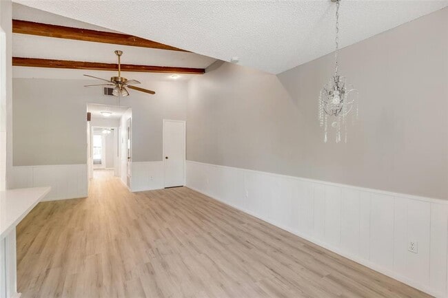 Building Photo - 2005 Cody Ct