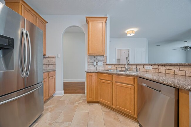 Building Photo - 25919 Orchard Knoll Ln