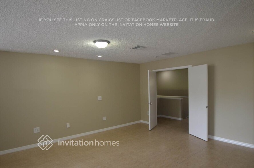 Building Photo - 14661 SW 93rd Ln