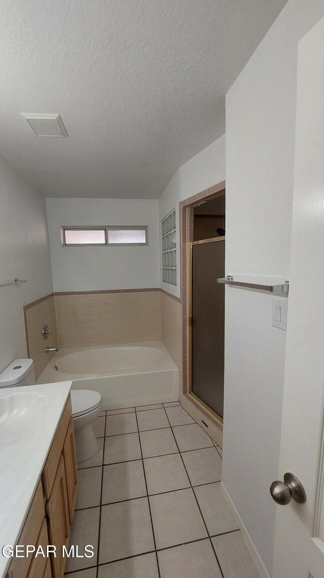Building Photo - 2308 Alan Duncan Ln