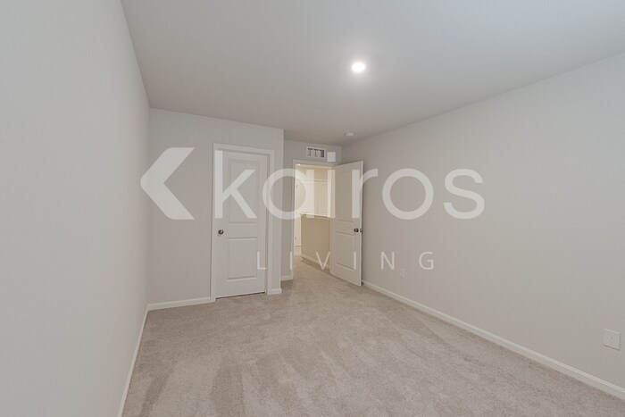 Building Photo - 125 Highpoint Ct