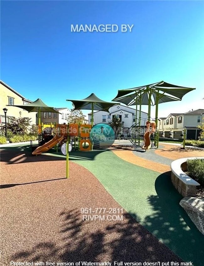 Building Photo - 14552 Sienna Pl
