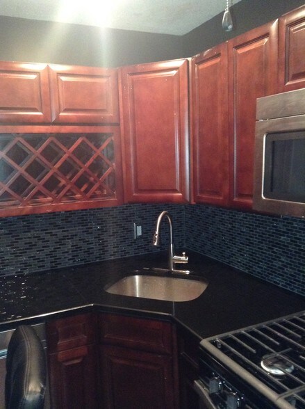 Building Photo - 241 E Township Line Rd