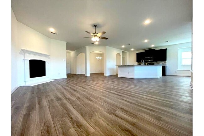 Building Photo - 2818 Diamondback Dr