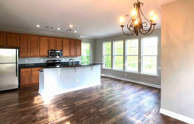 Building Photo - 2834 Howard Ave