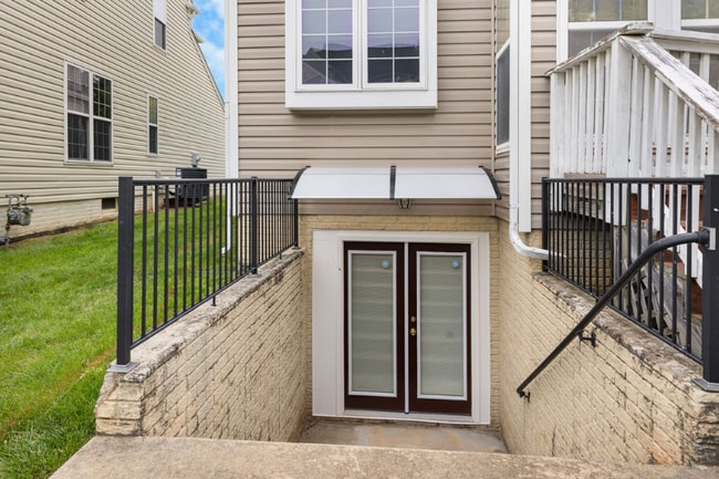 Building Photo - 13322 Terrycloth Ln